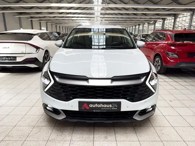 Kia Sportage view 2