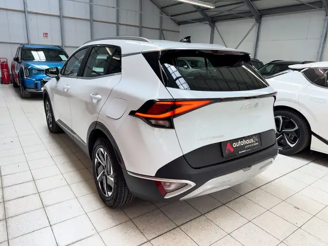 Kia Sportage view 4