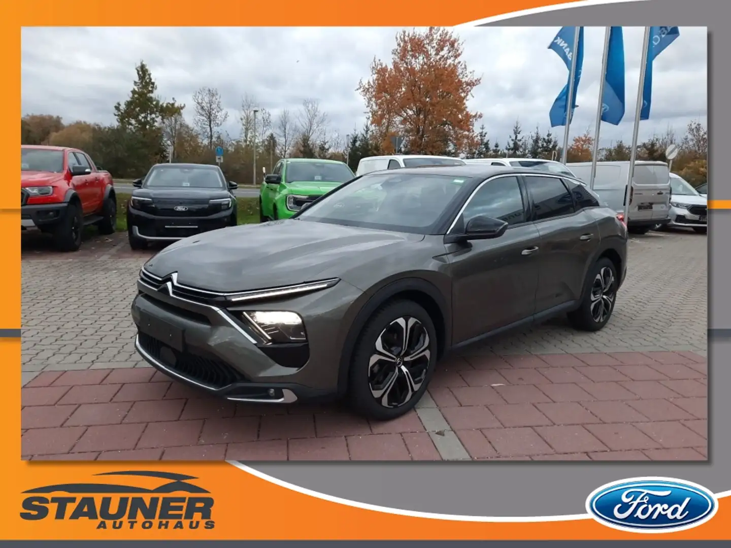 Citroen C5 X 1.2 PureTech 130 Plus HUD  Kamera Navi LED Grijs - 1