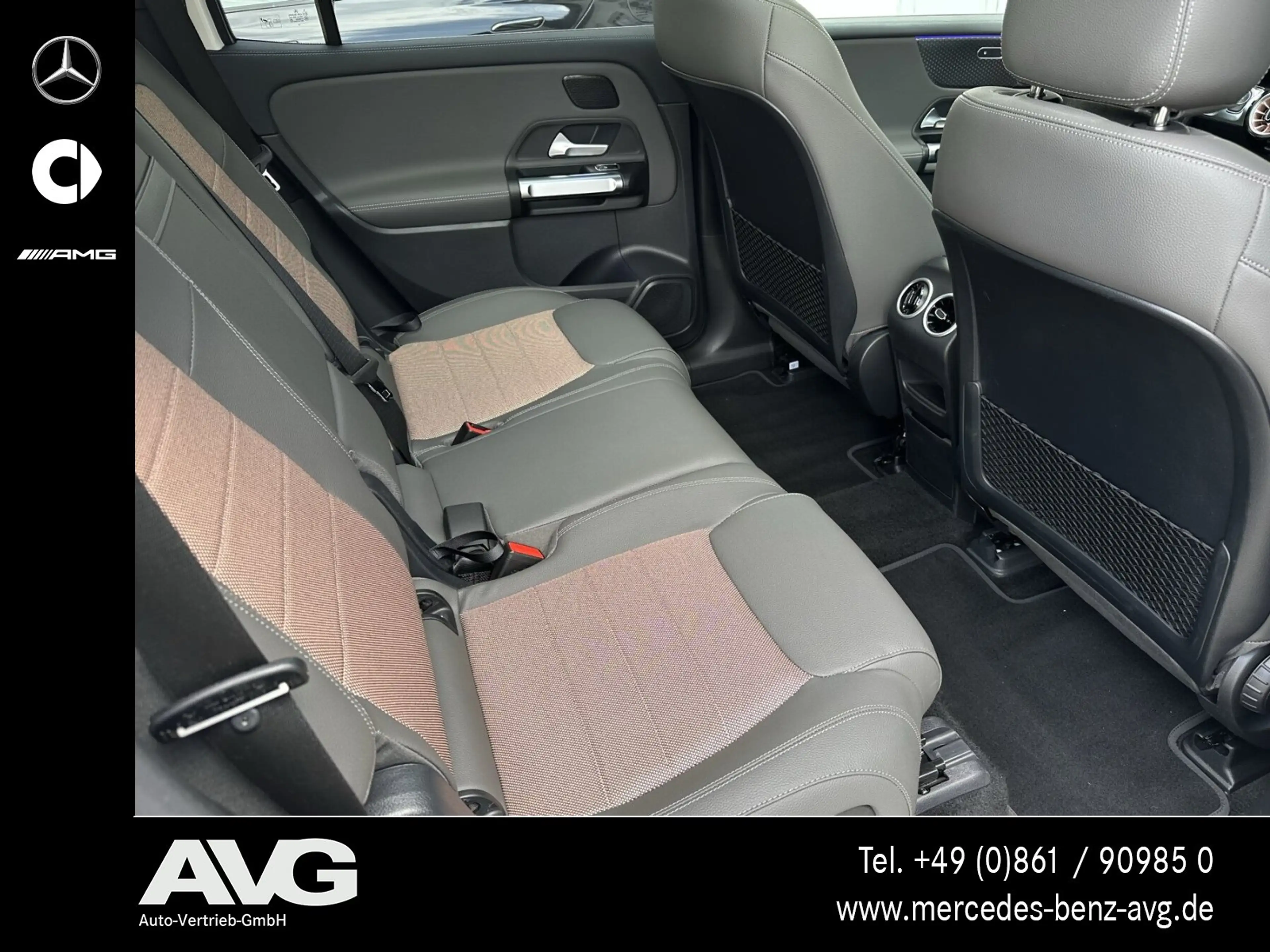Mercedes-Benz EQB 250 EQB 250+ Adv.+ Pano 7-Sitzer 360° Distr El.-Art — photo 15