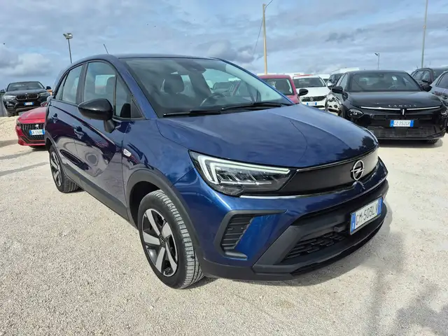 Opel Crossland X view 3