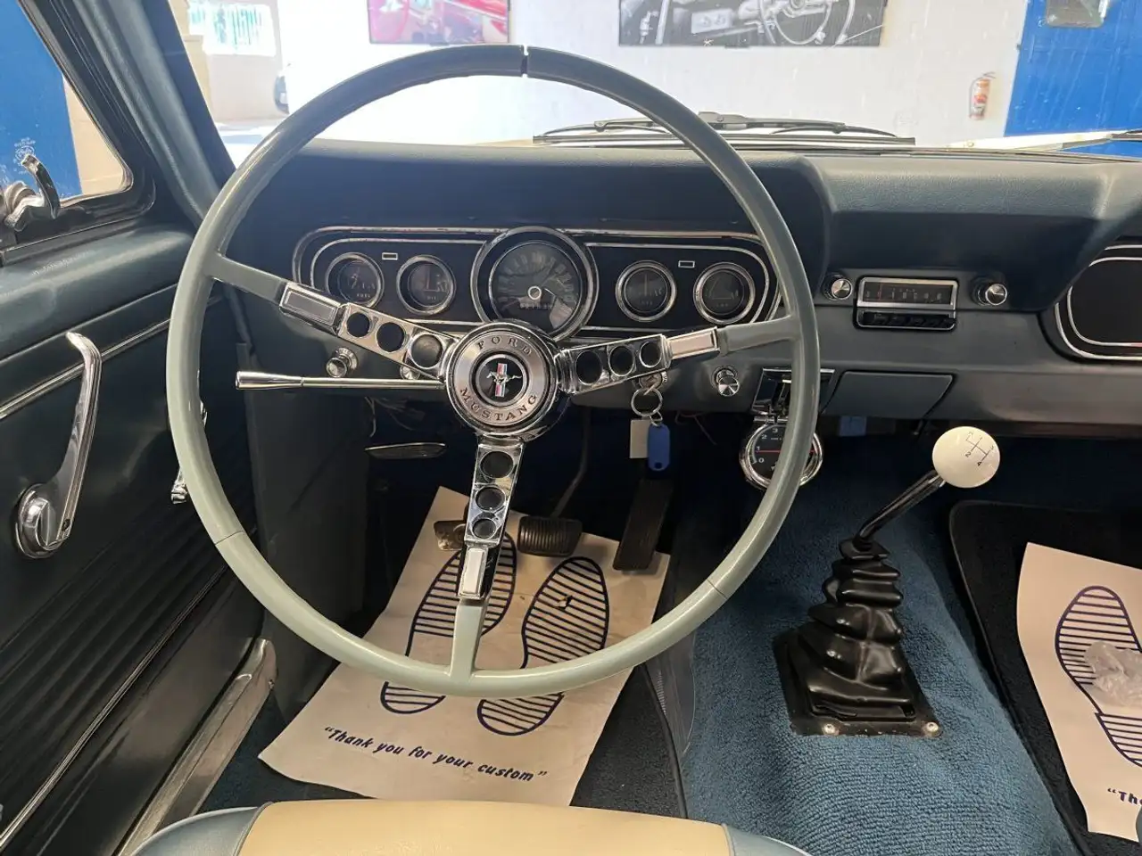 Ford Mustang V8 DE 1966, foto 3