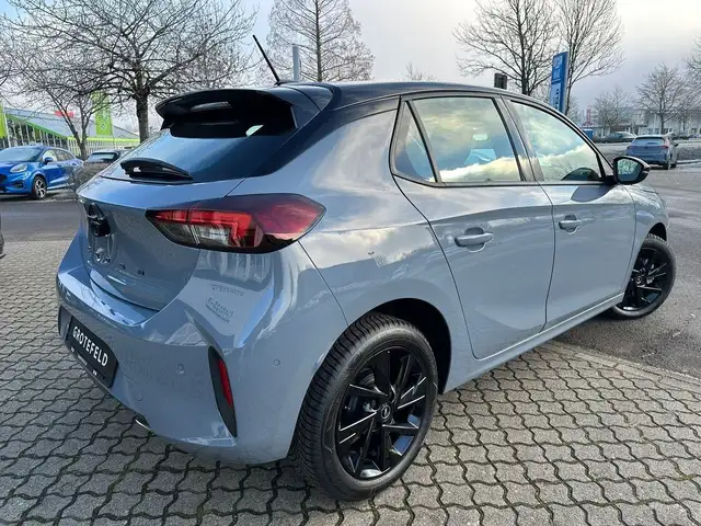 Opel Corsa view 3