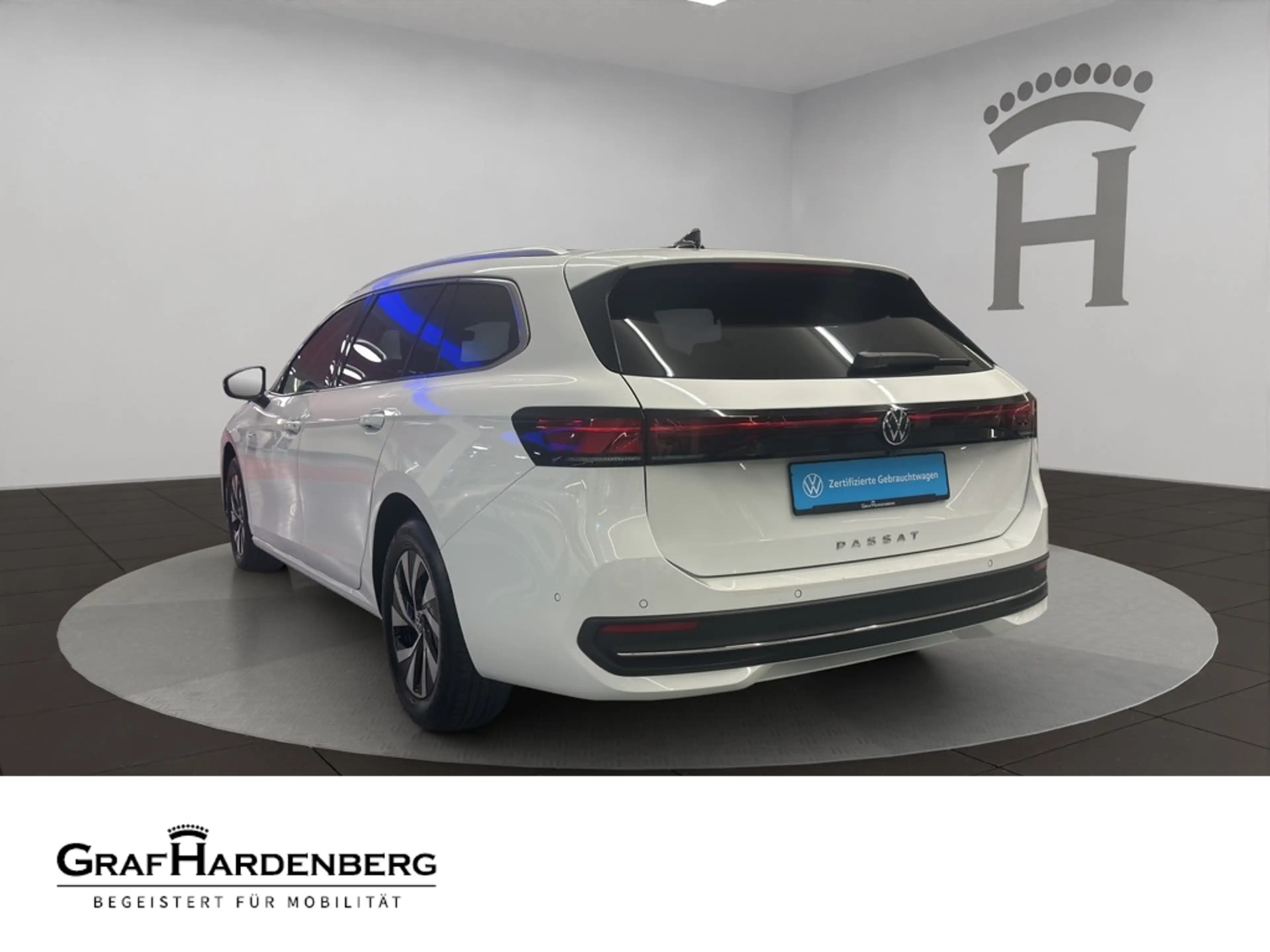 Volkswagen Passat Variant Business 2.0 TDI DSG AHK Navi 360°Kamera — photo 2