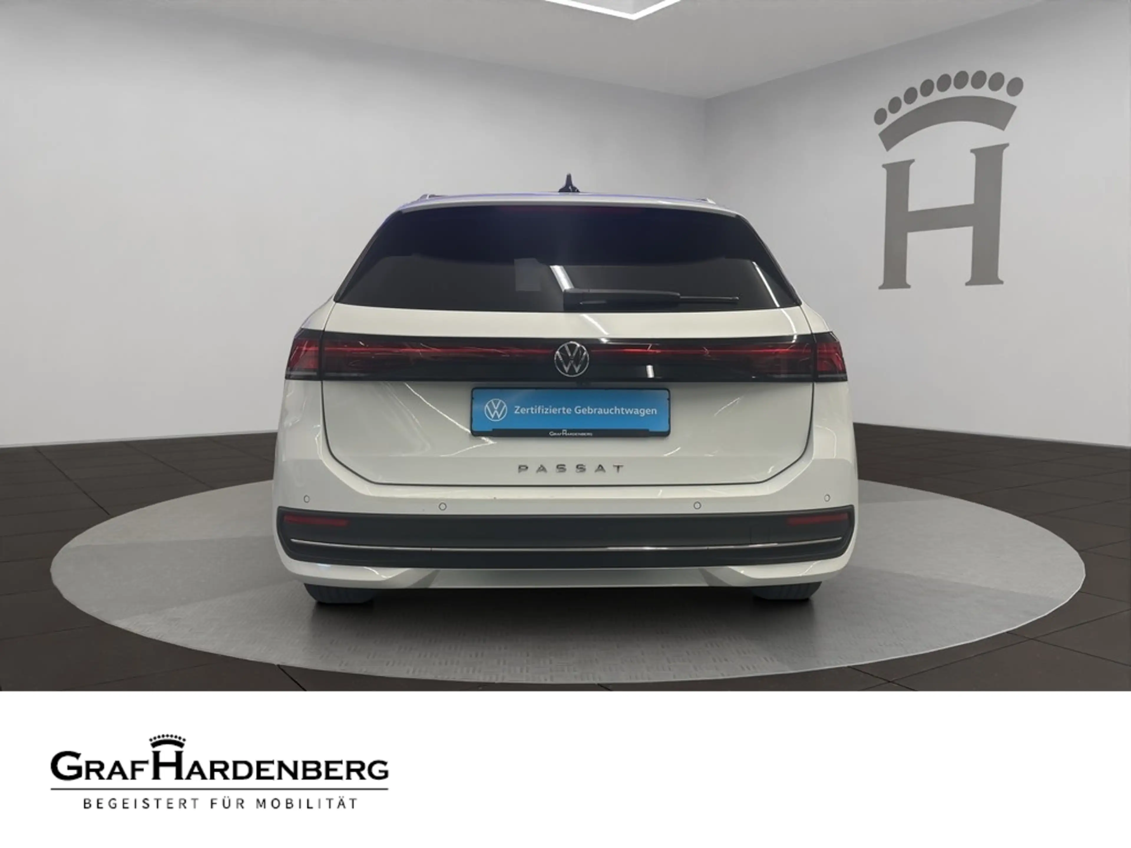 Volkswagen Passat Variant Business 2.0 TDI DSG AHK Navi 360°Kamera — photo 3