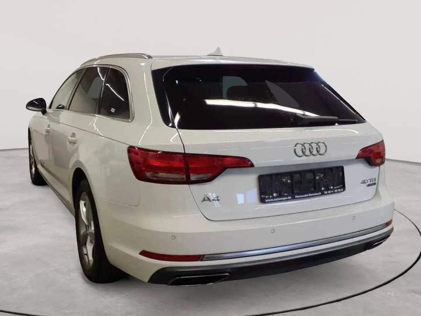 Audi A4 Avant 40 TDI quattro sport S-tronic *AHK*NAVI* Weiß - 2