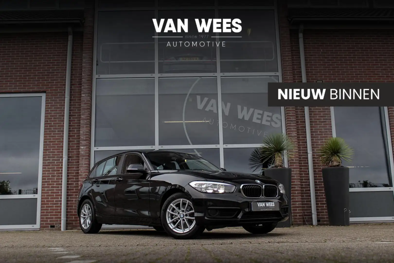 BMW 116 1-serie 116i Corporate Lease Executive | Facelift Zwart - 1