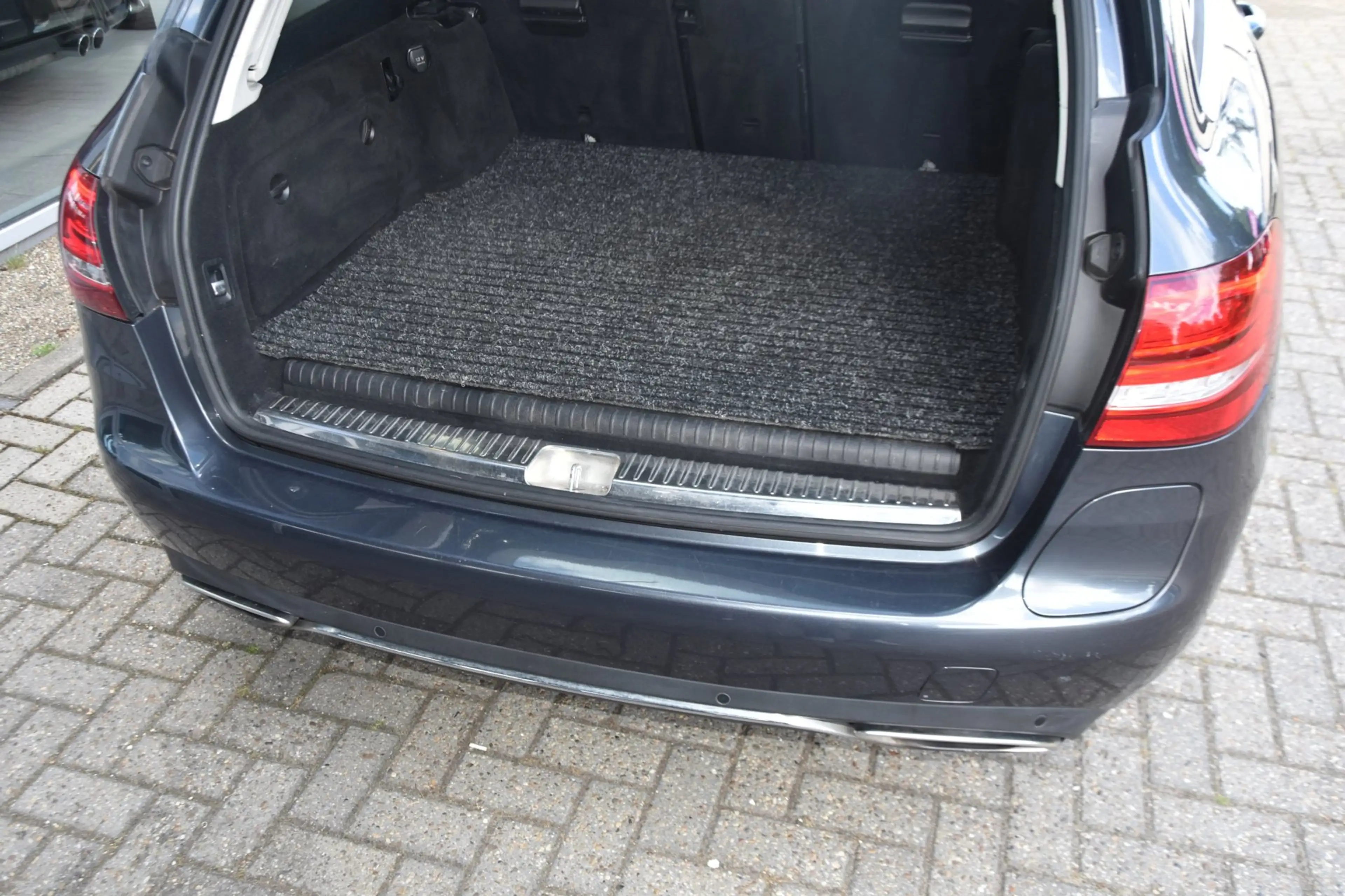 Mercedes-Benz C 350 Estate e Lease Edition Airco Leder Camera Pdc Aut. — photo 7