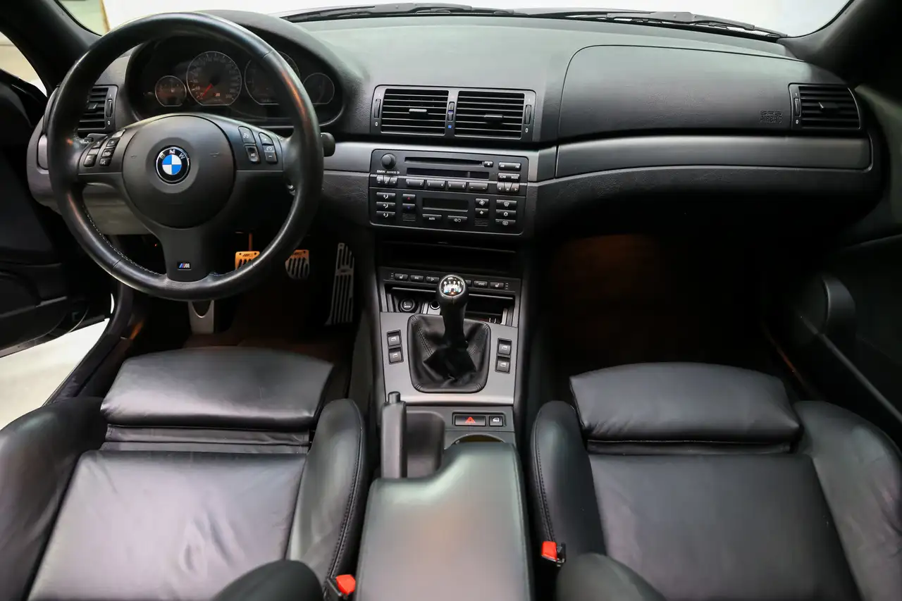 BMW 3 Series снимка BMW 3 Series
