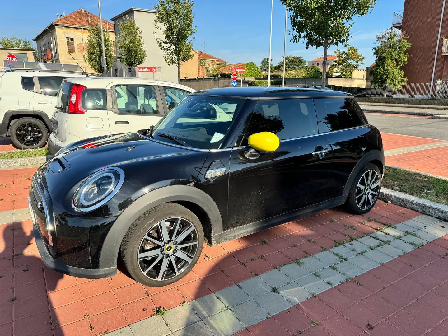 MINI Cooper SE Mini F56 2021 Full Electric 3p Classic auto Nero - 1
