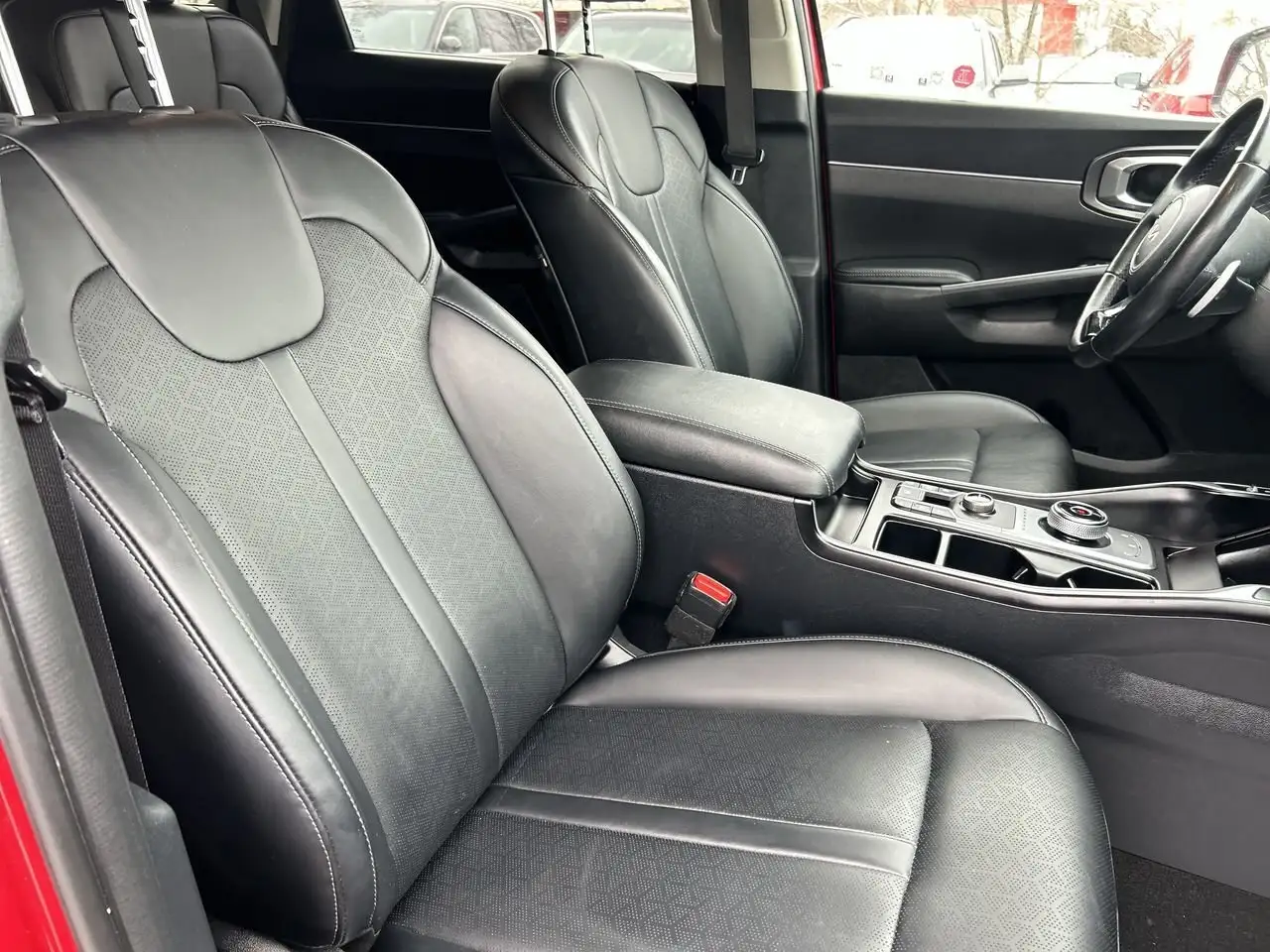 Kia Sorento снимка Kia Sorento
