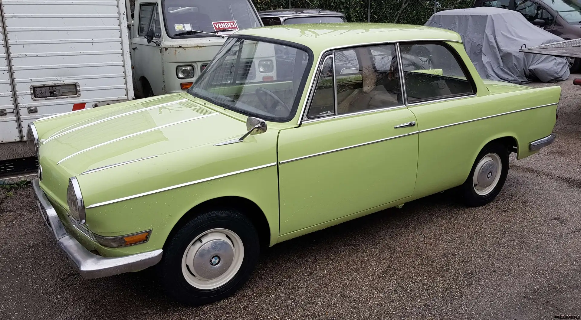 Oldtimer BMW 700 LS Luxus Grün - 1