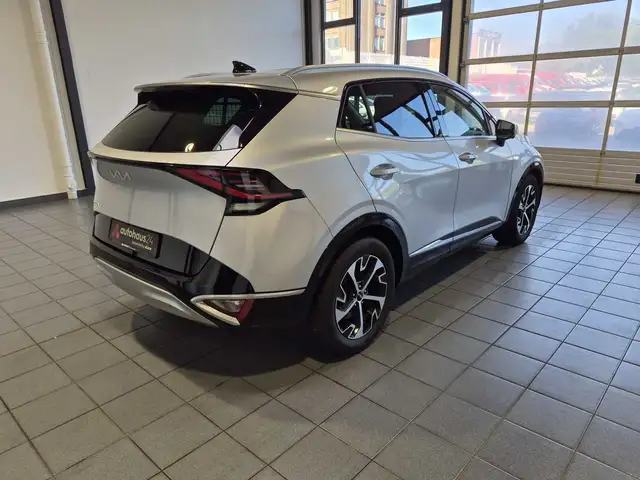Kia Sportage view 5