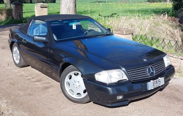Mercedes-Benz SL 300 SL Roadster - R129