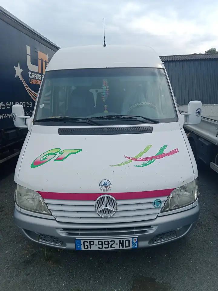 Mercedes-Benz 416, foto 1