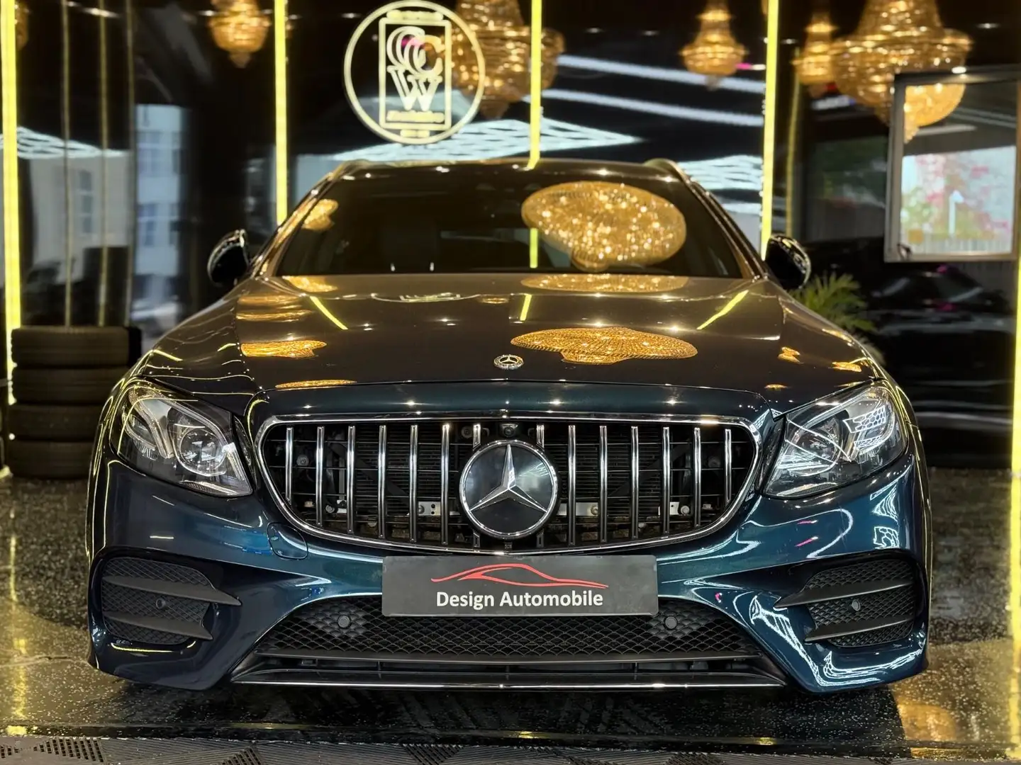Mercedes-Benz E 400 4Matic T-Modell*LUFT/KEYLESS/360*/MEMORY Grün - 2