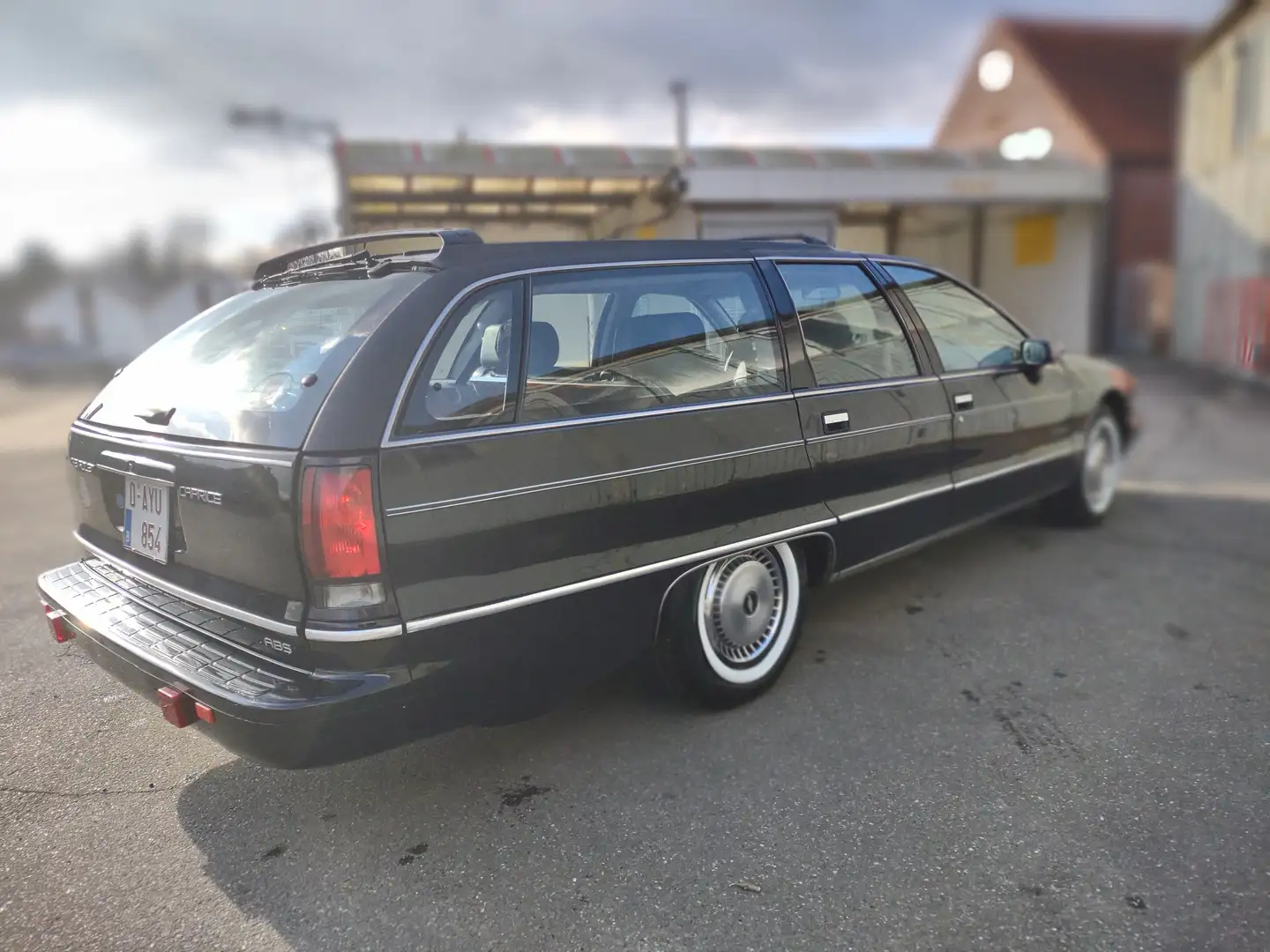 Chevrolet Caprice wagon Negru - 2