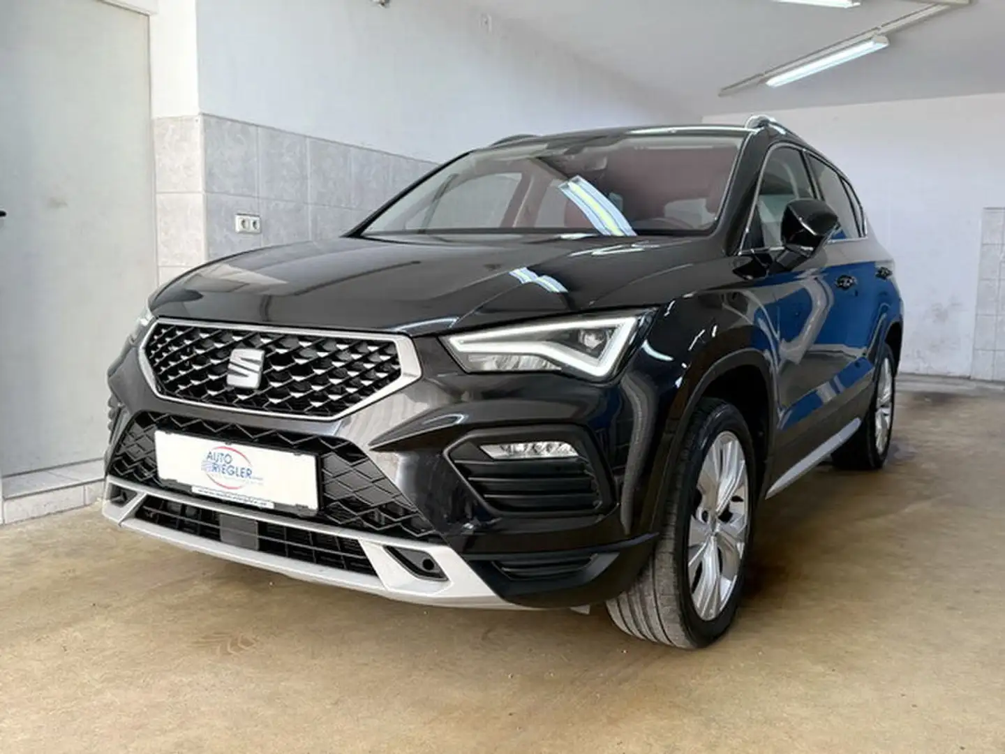 SEAT Ateca Xperience'' LED-Navi-Kamera-Sportsitze-Alu'' Schwarz - 1