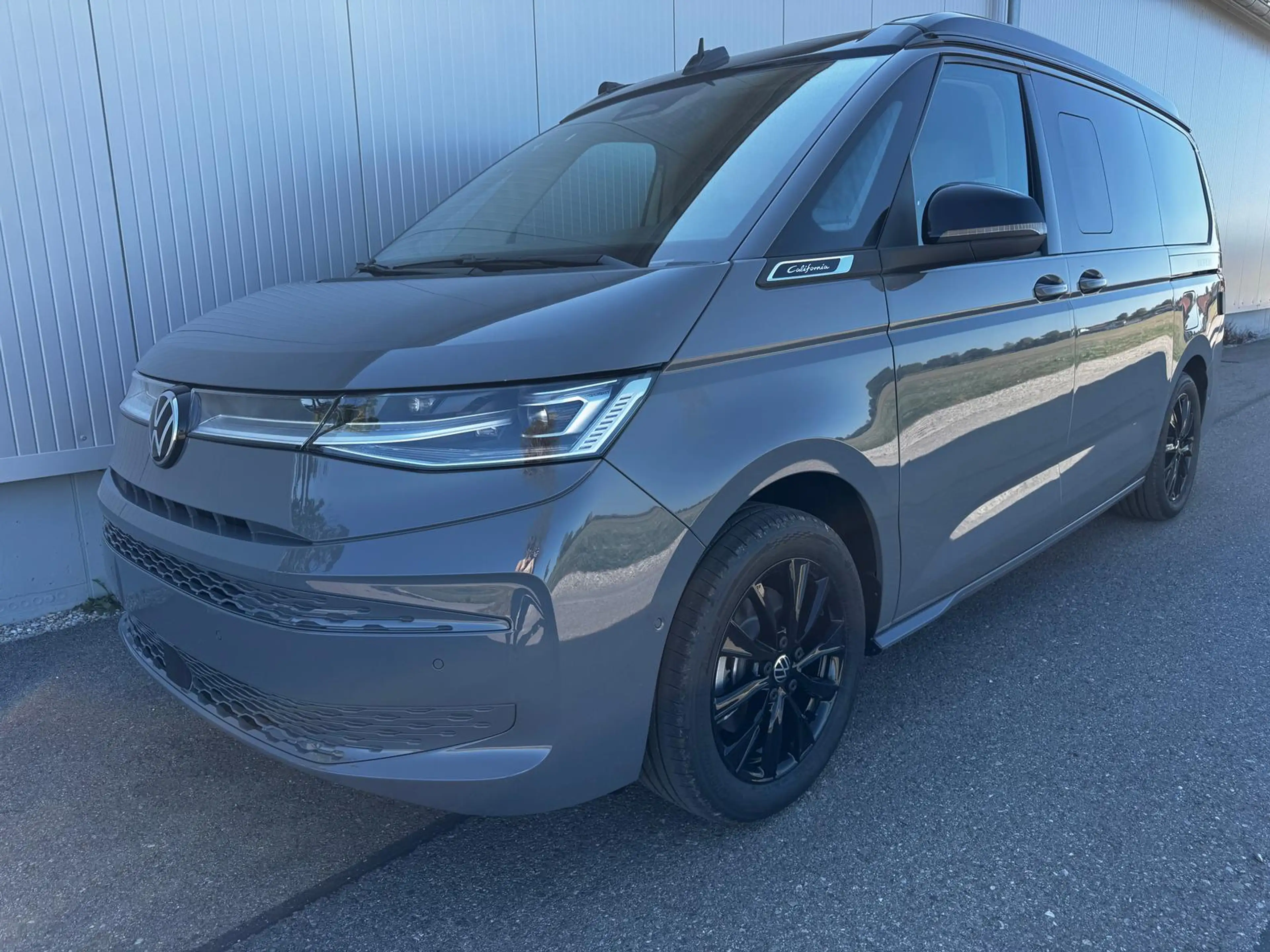 Volkswagen T7 California 2.0 TDI DSG Beach Camper Plus
