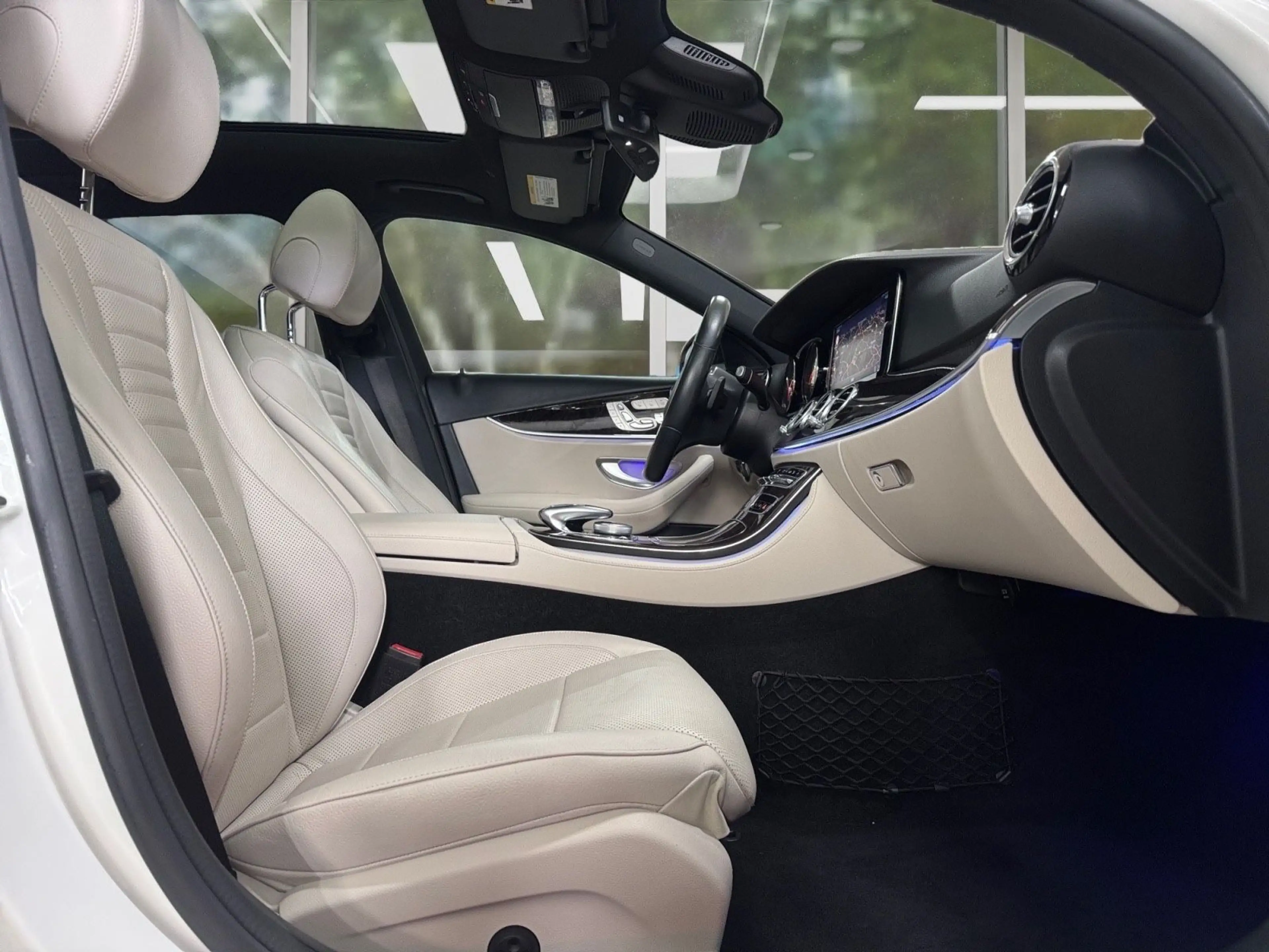 Mercedes-Benz E 450 4Matic Amg, Insp. Neu, 7-Sitzer — photo 7