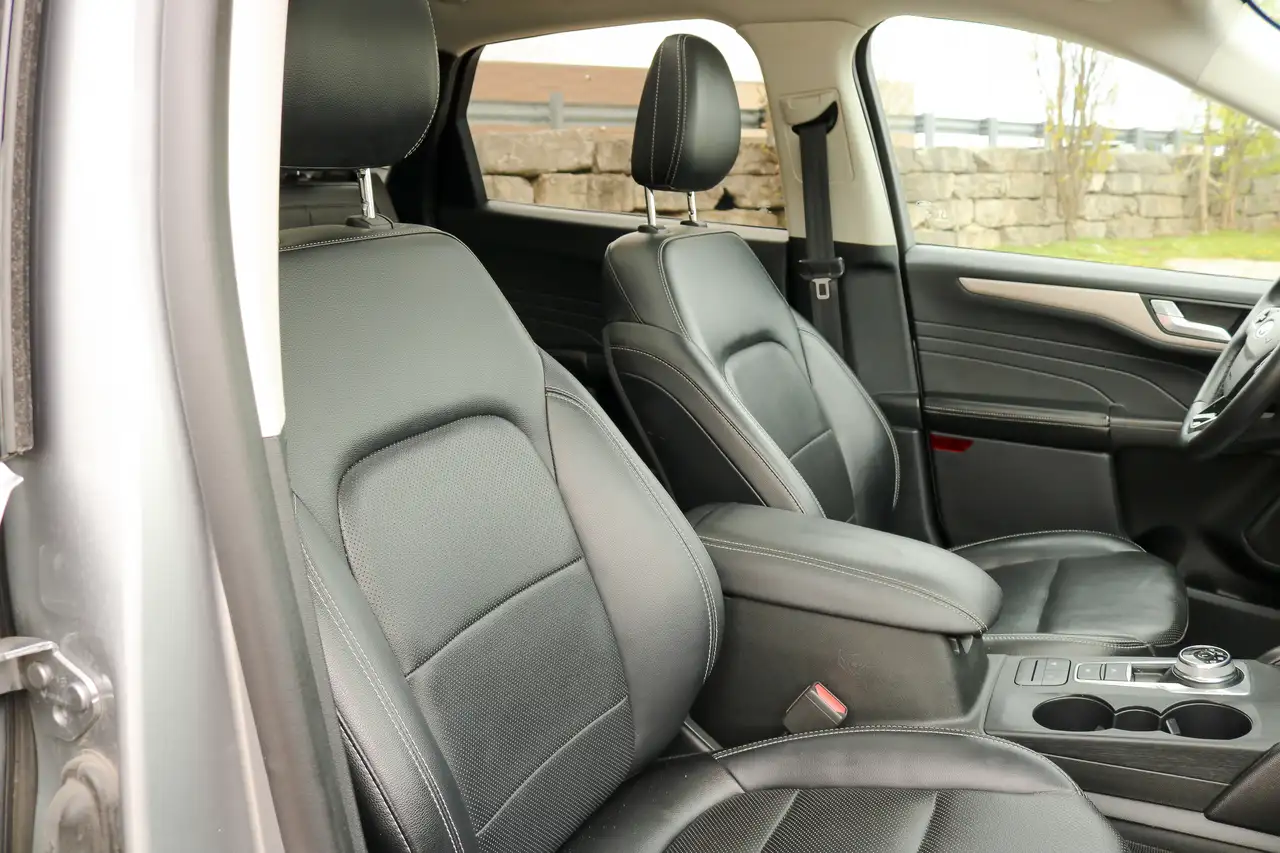 Ford Escape снимка Ford Escape