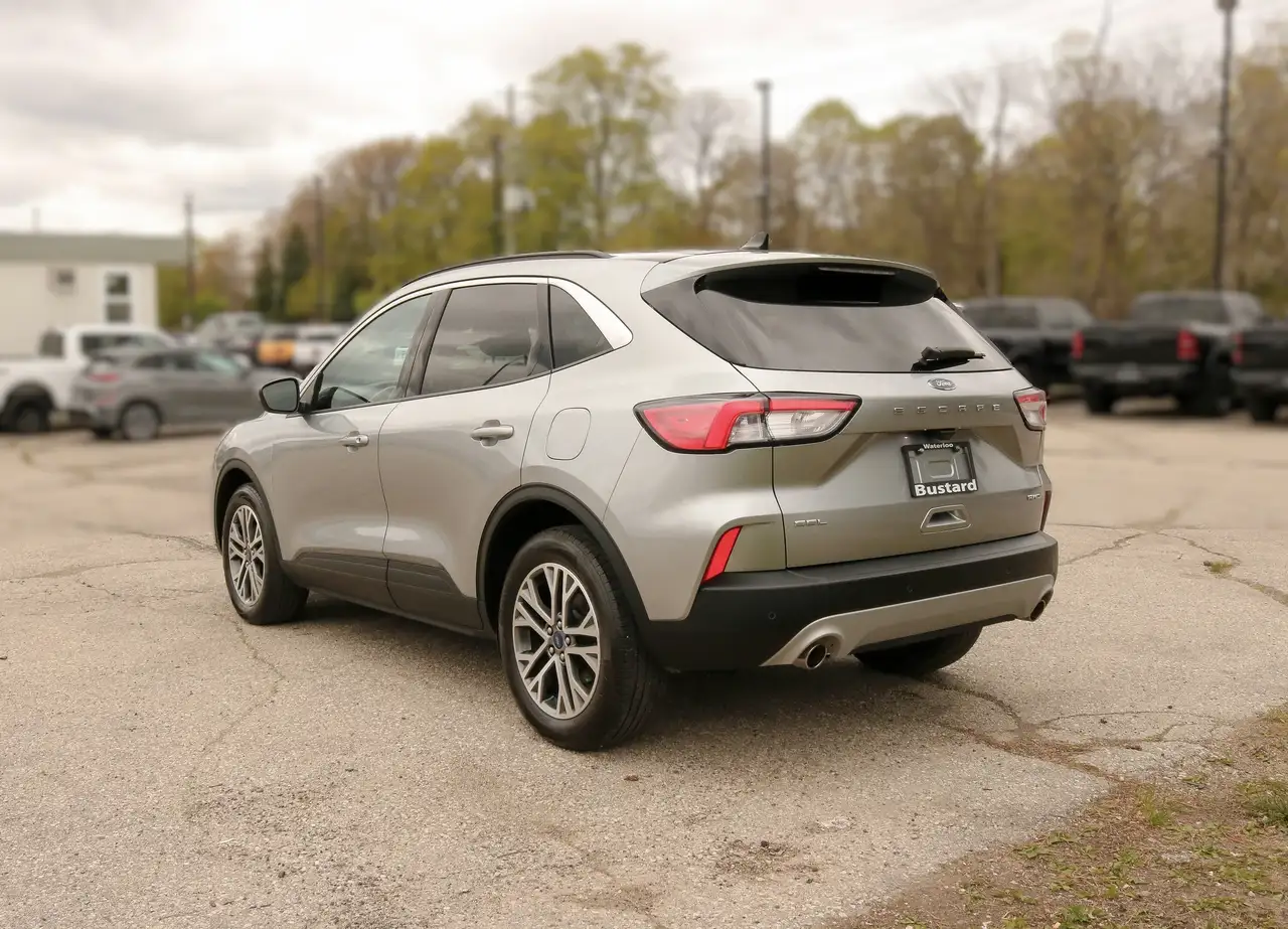 Ford Escape снимка Ford Escape