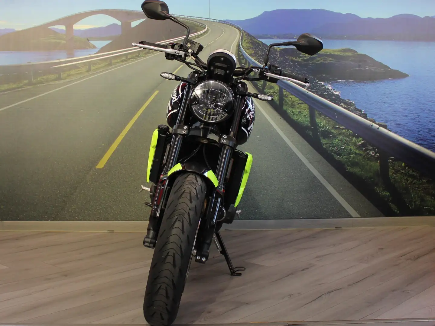 Triumph Trident 660 2024 - km 10366 Nero - 2