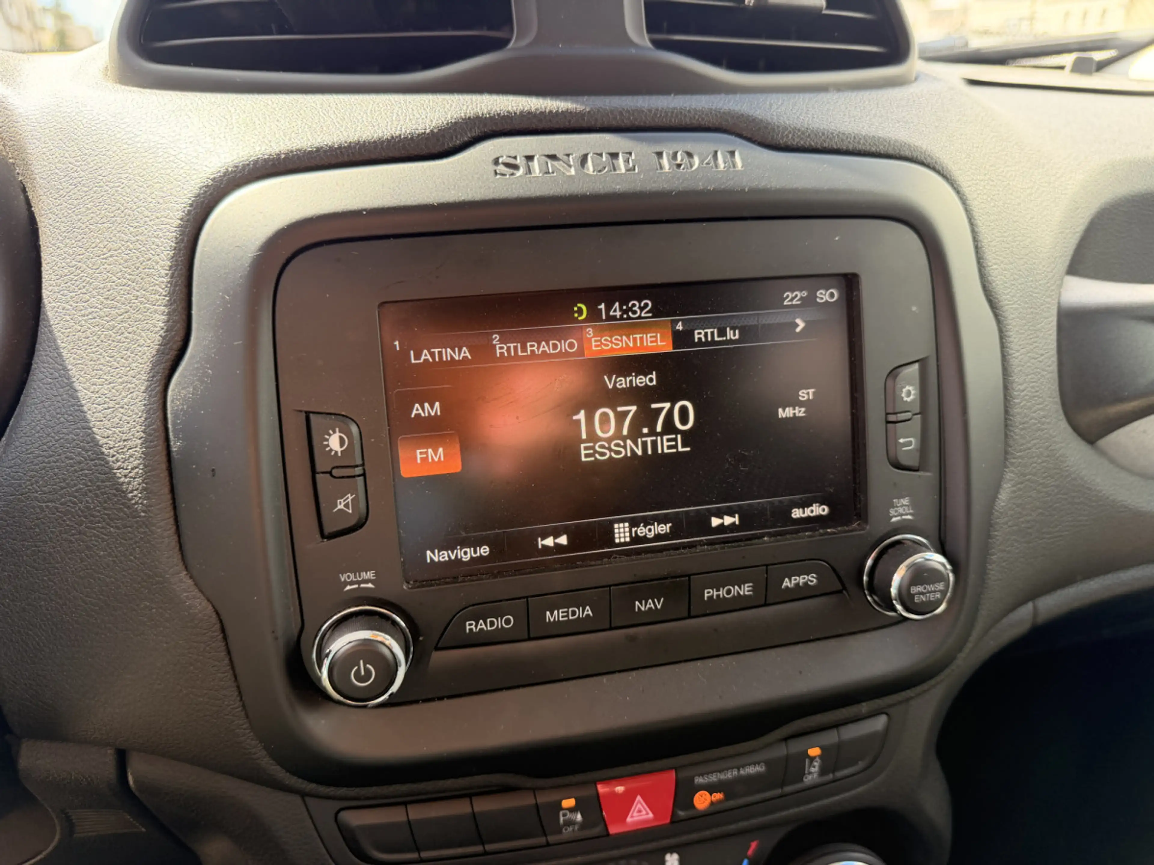 Jeep Renegade 1.4 136 LIMITED — photo 13