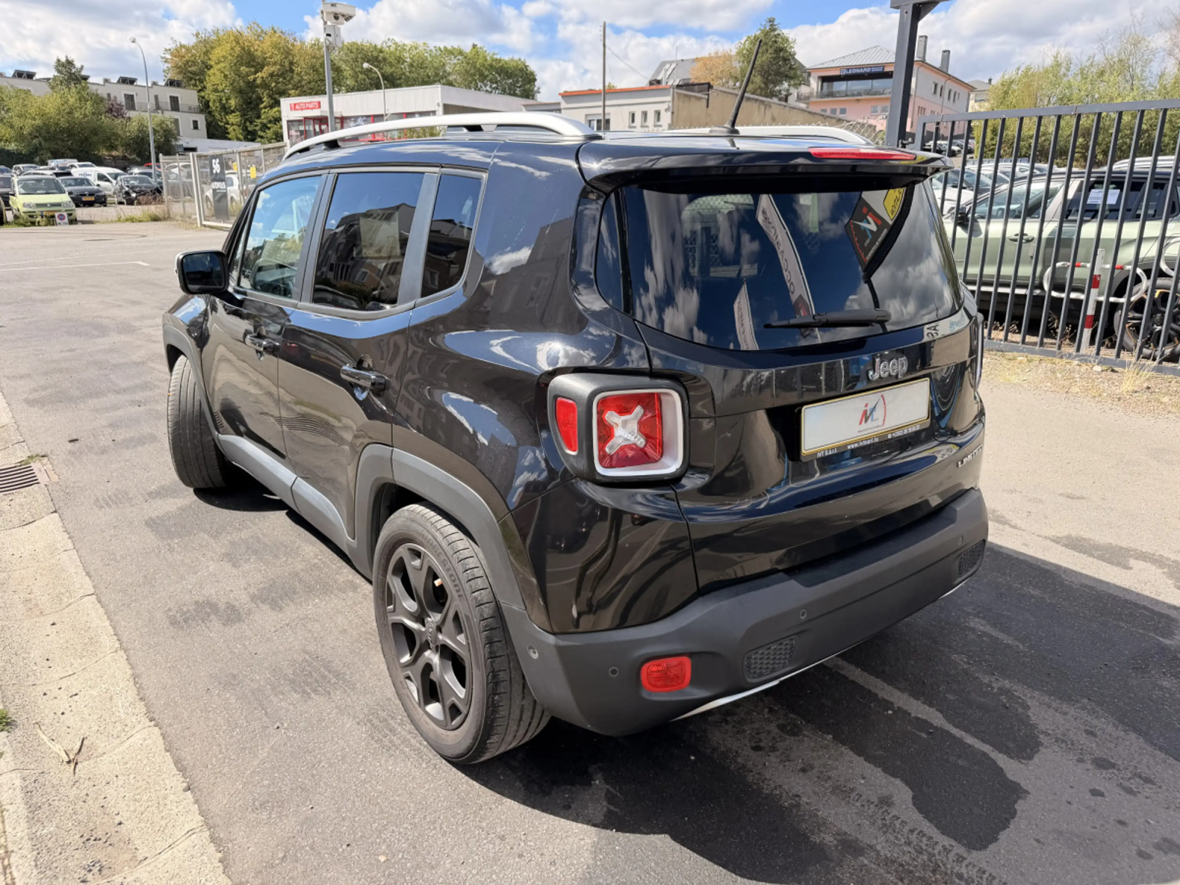 Jeep Renegade 1.4 136 LIMITED — photo 8