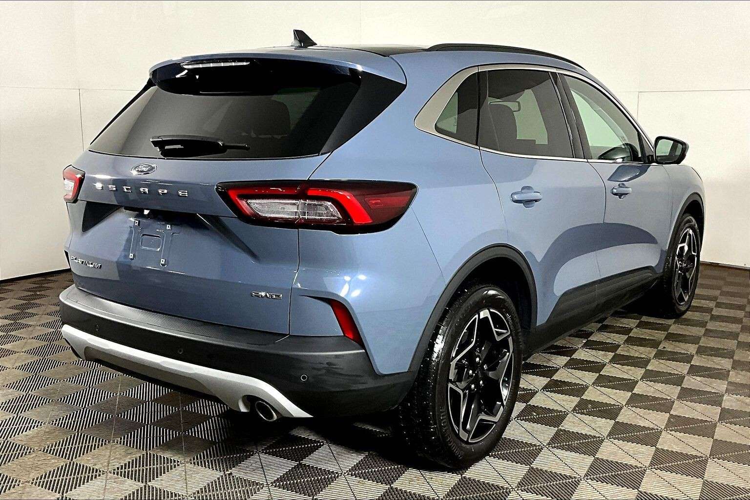 2026 Ford Escape PLATINUM AWD * NAV CLRNC SENS PANO ROOF! — снимка 1