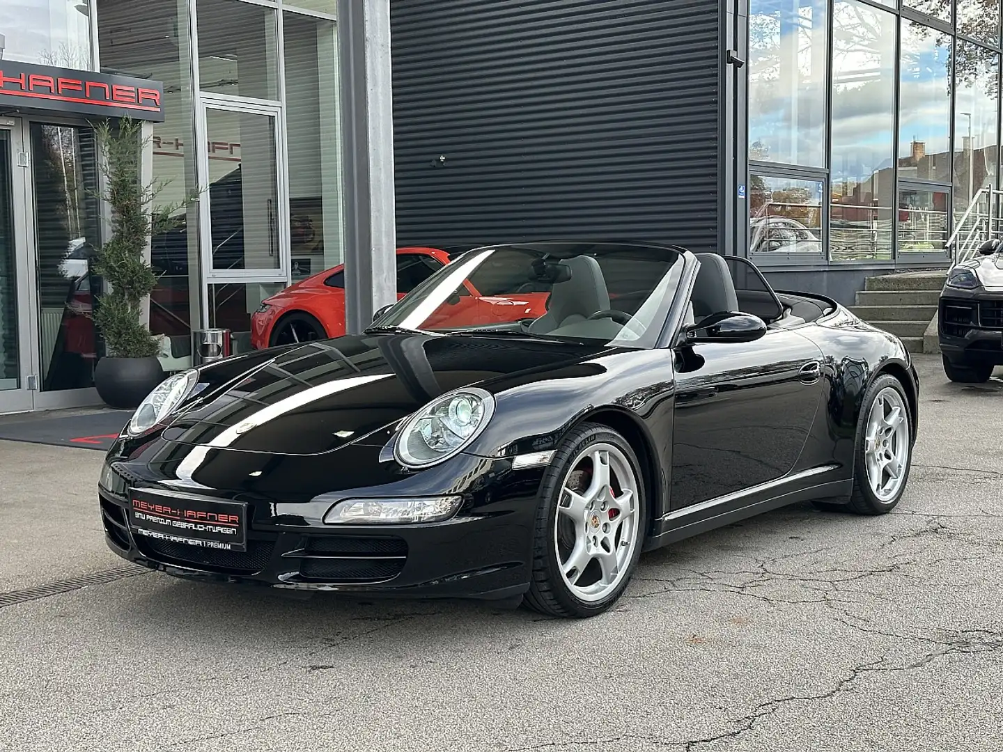 Porsche 911 Carrera 4 S Cabrio 6 Gang Handschalter, Bose, V... Noir - 1