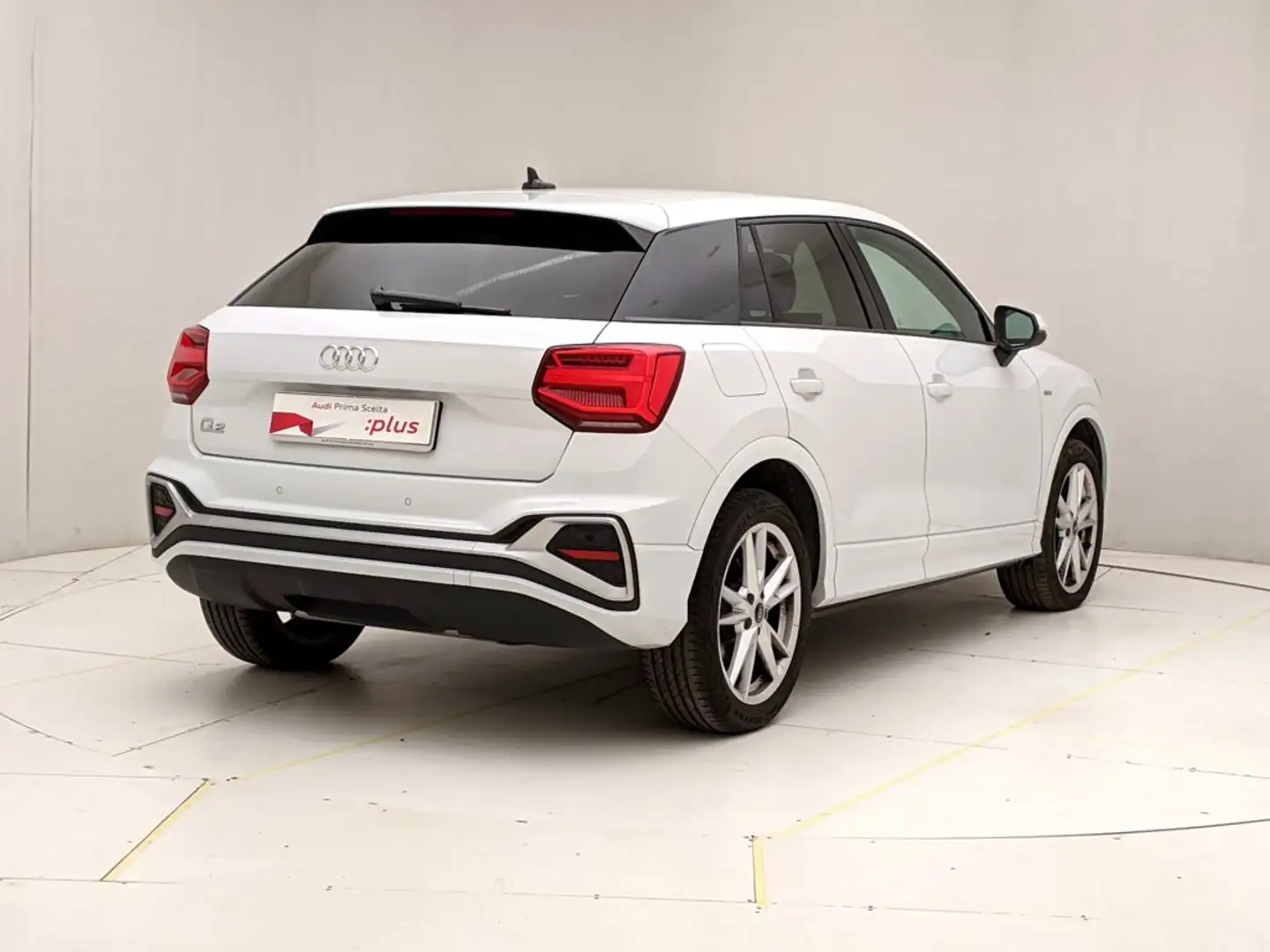 Audi Q2 35 TDI S tronic S line Edition Blanco - 2