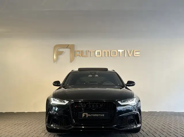 Audi RS6 view 2