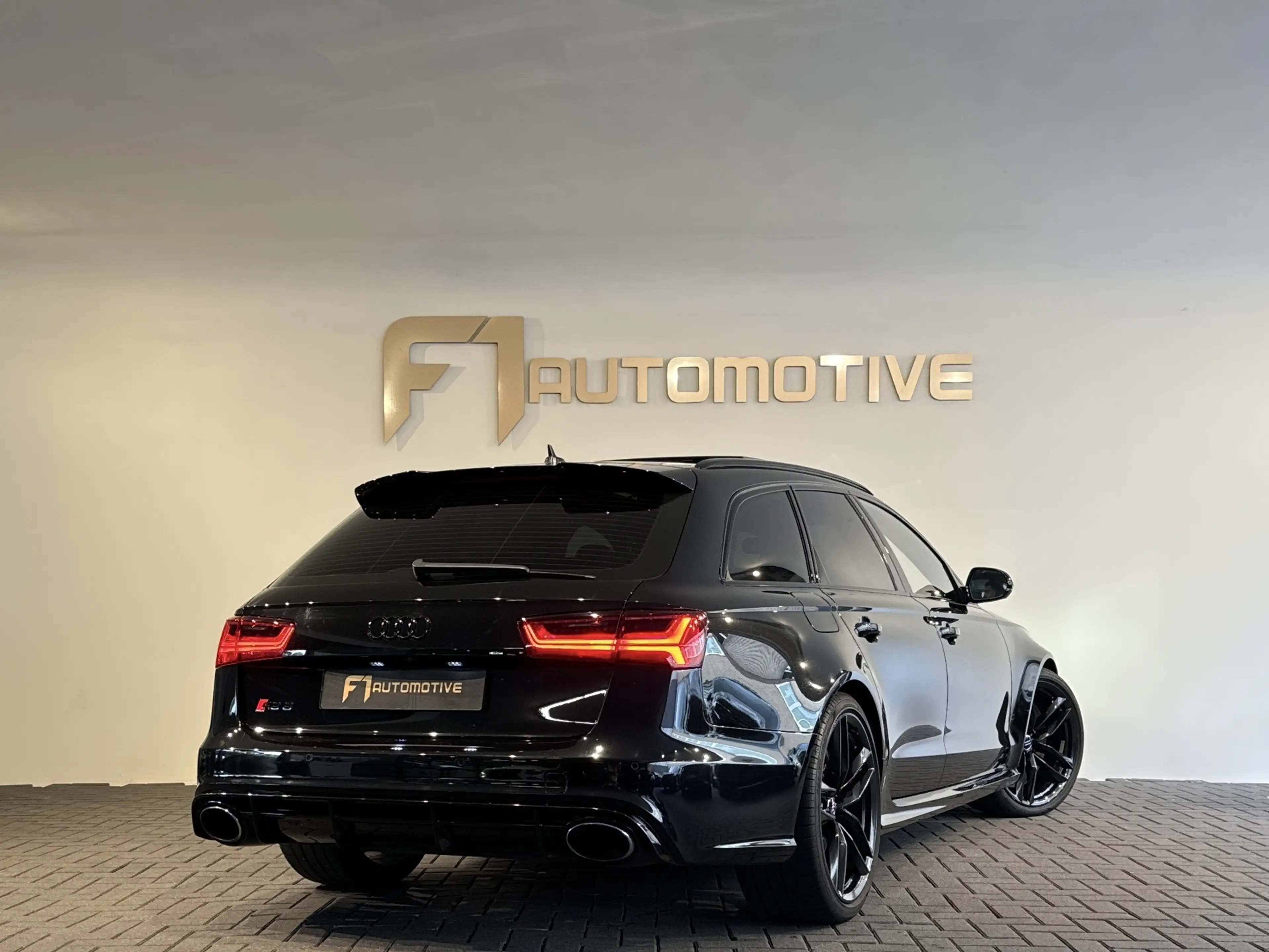 Audi RS6 A6 Avant 4.0 TFSI quattro Pano|Ceramic|B&O 3D|360| — photo 4