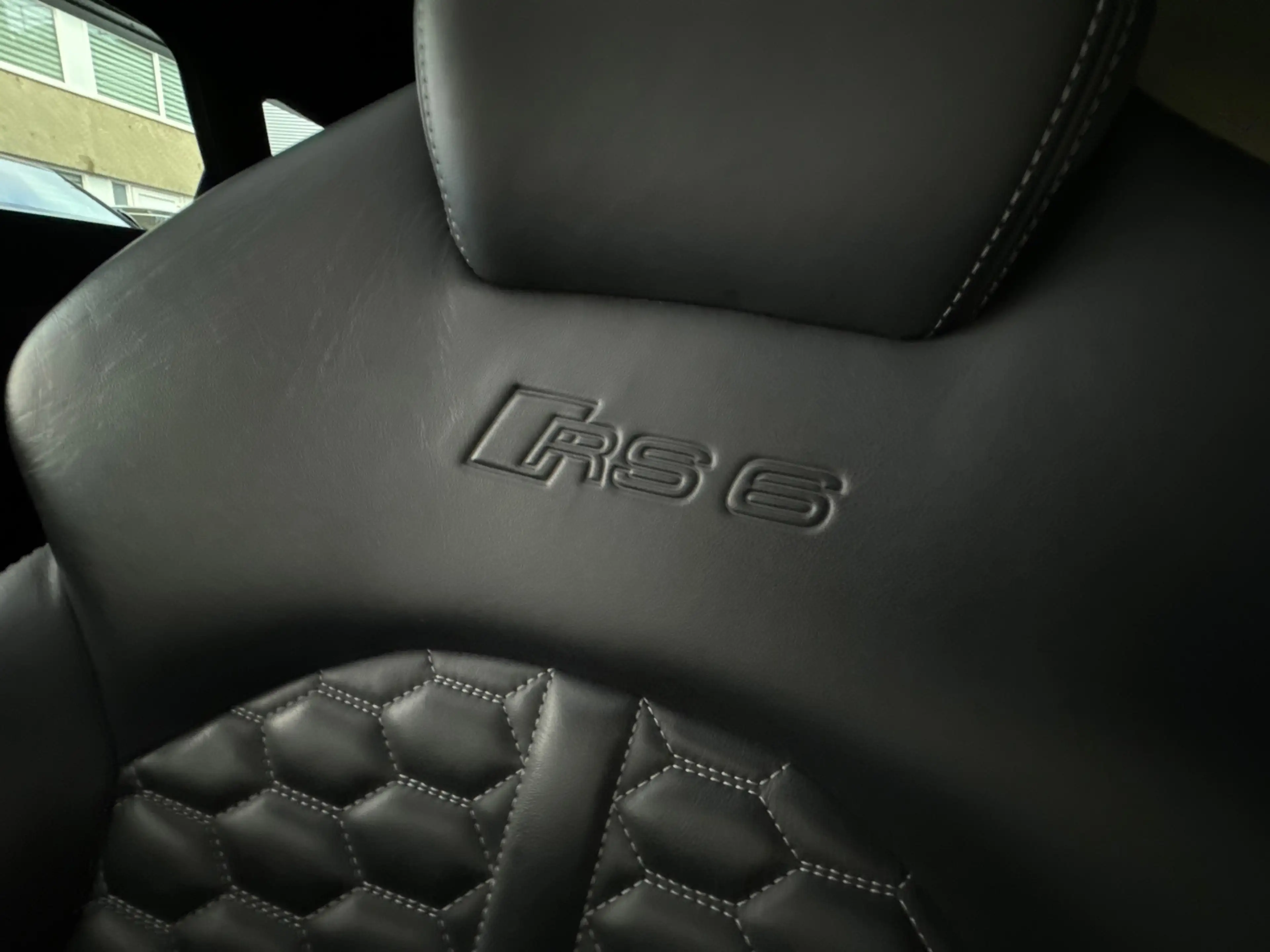 Audi RS6 A6 Avant 4.0 TFSI quattro Pano|Ceramic|B&O 3D|360| — photo 11