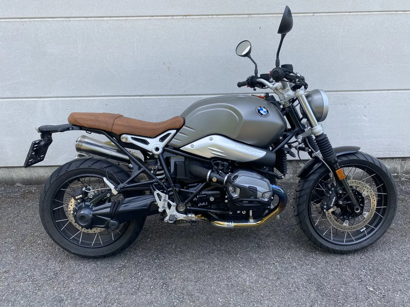BMW R nineT 1200 Scrambler Grijs - 2