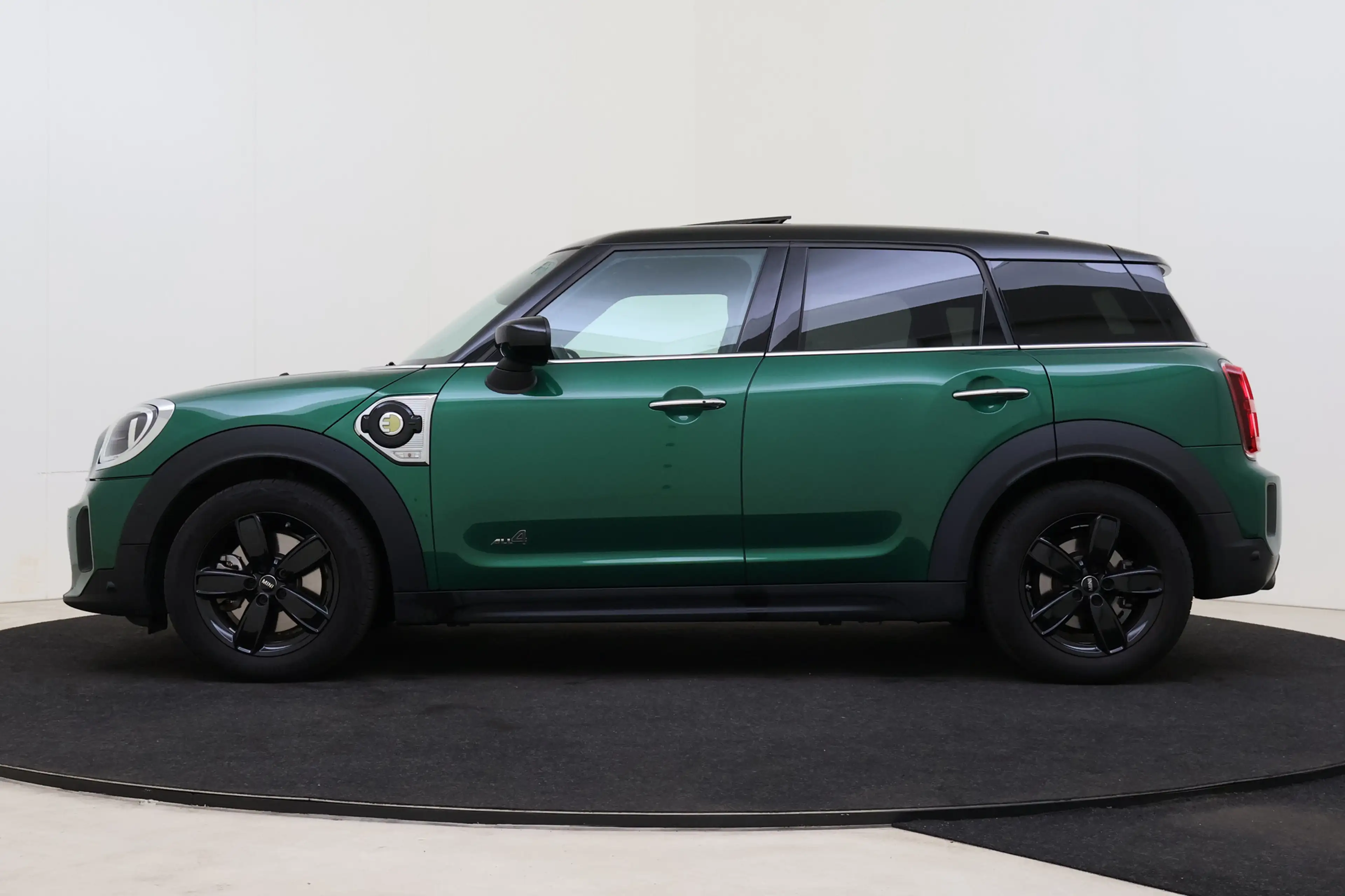 MINI Cooper SE Countryman ALL4 Automaat / Panoramadak / Comfortstoelen / Com — photo 14