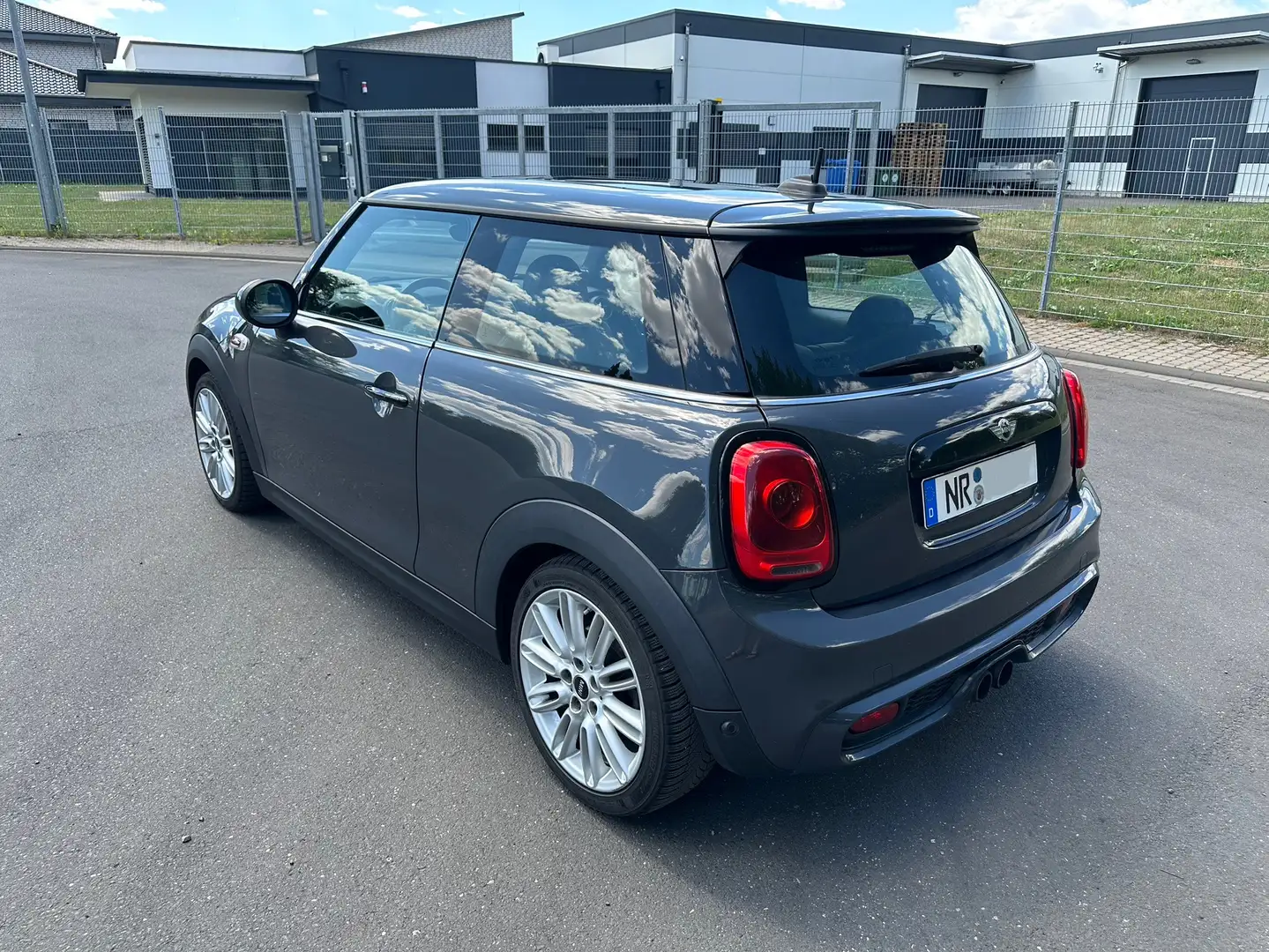 MINI Cooper S Automatik/Head-up/Harman-Kardon Grey - 1