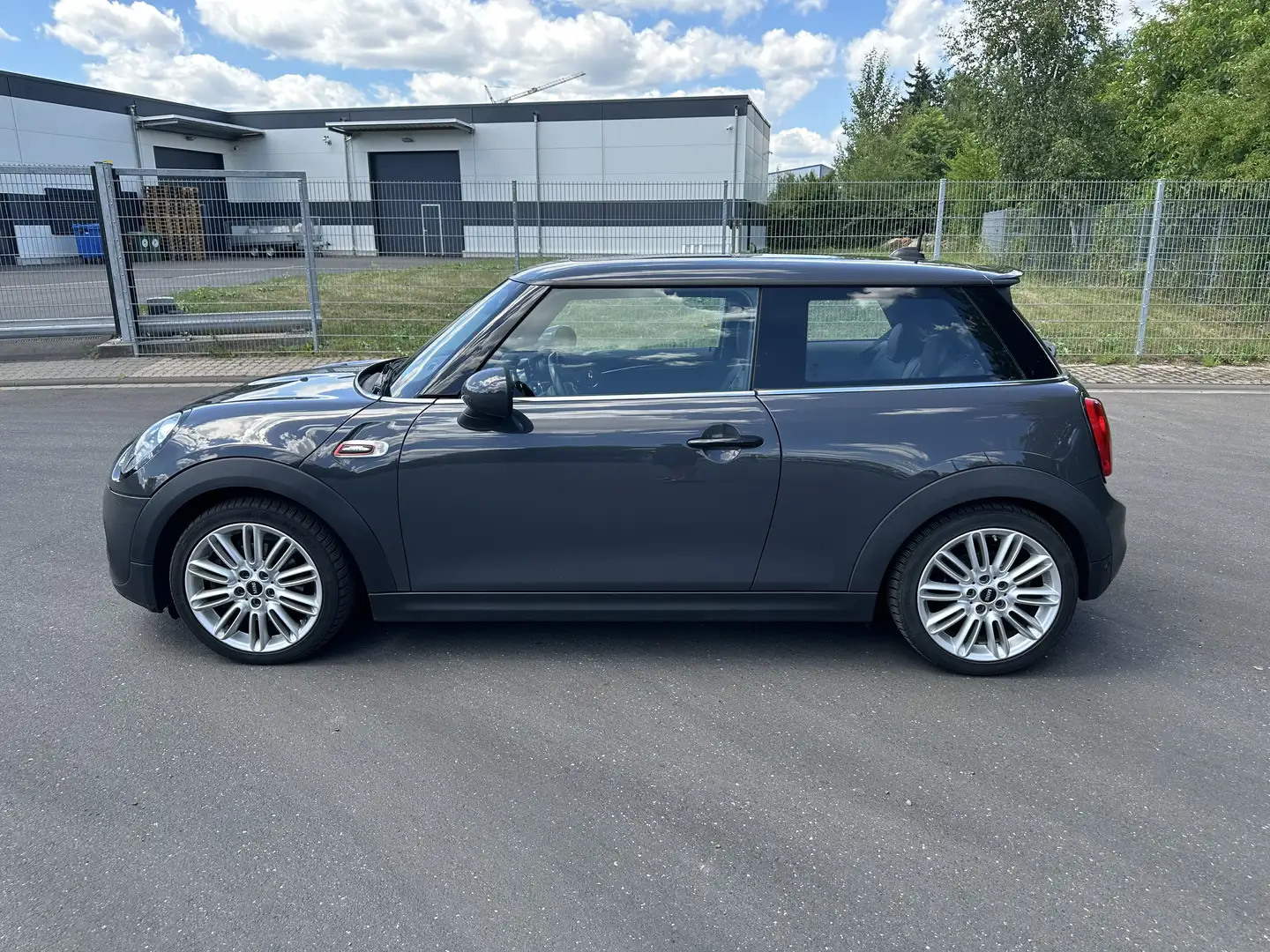 MINI Cooper S Automatik/Head-up/Harman-Kardon Grey - 2