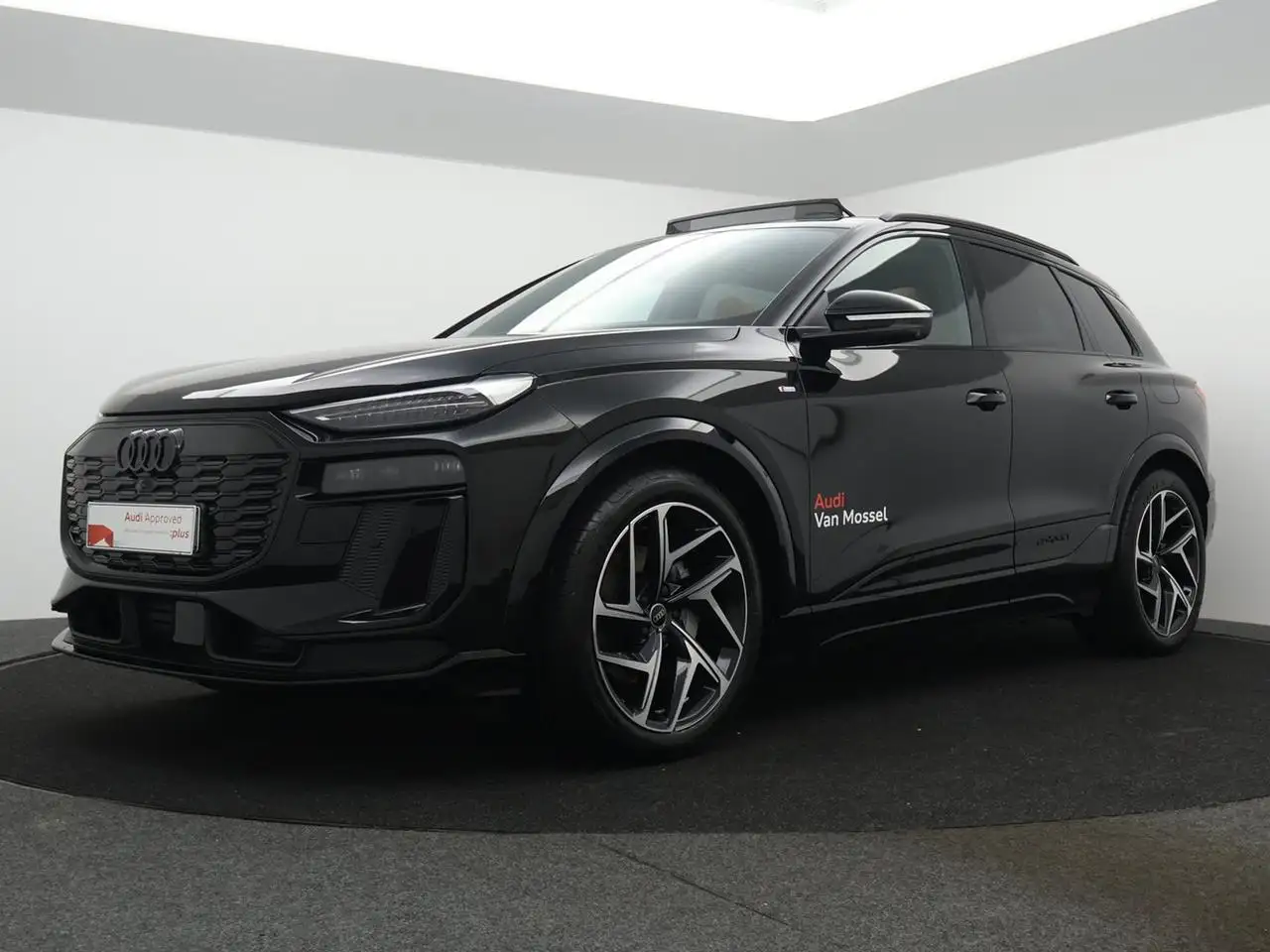 Audi Q6 e-tron