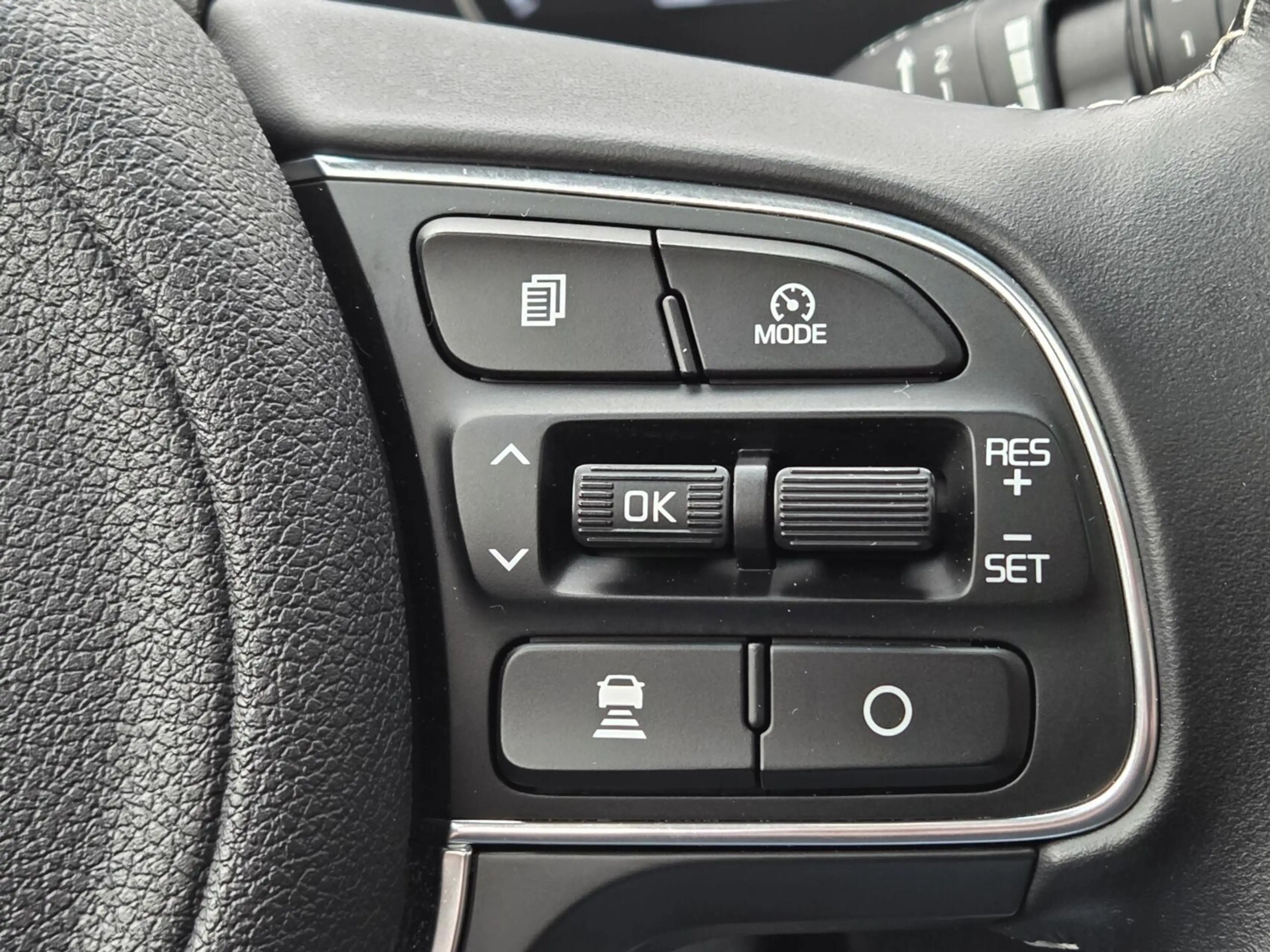 Kia e-Niro DynamicPlusLine 39kWh | Schuifdak | SOH 100% — photo 12