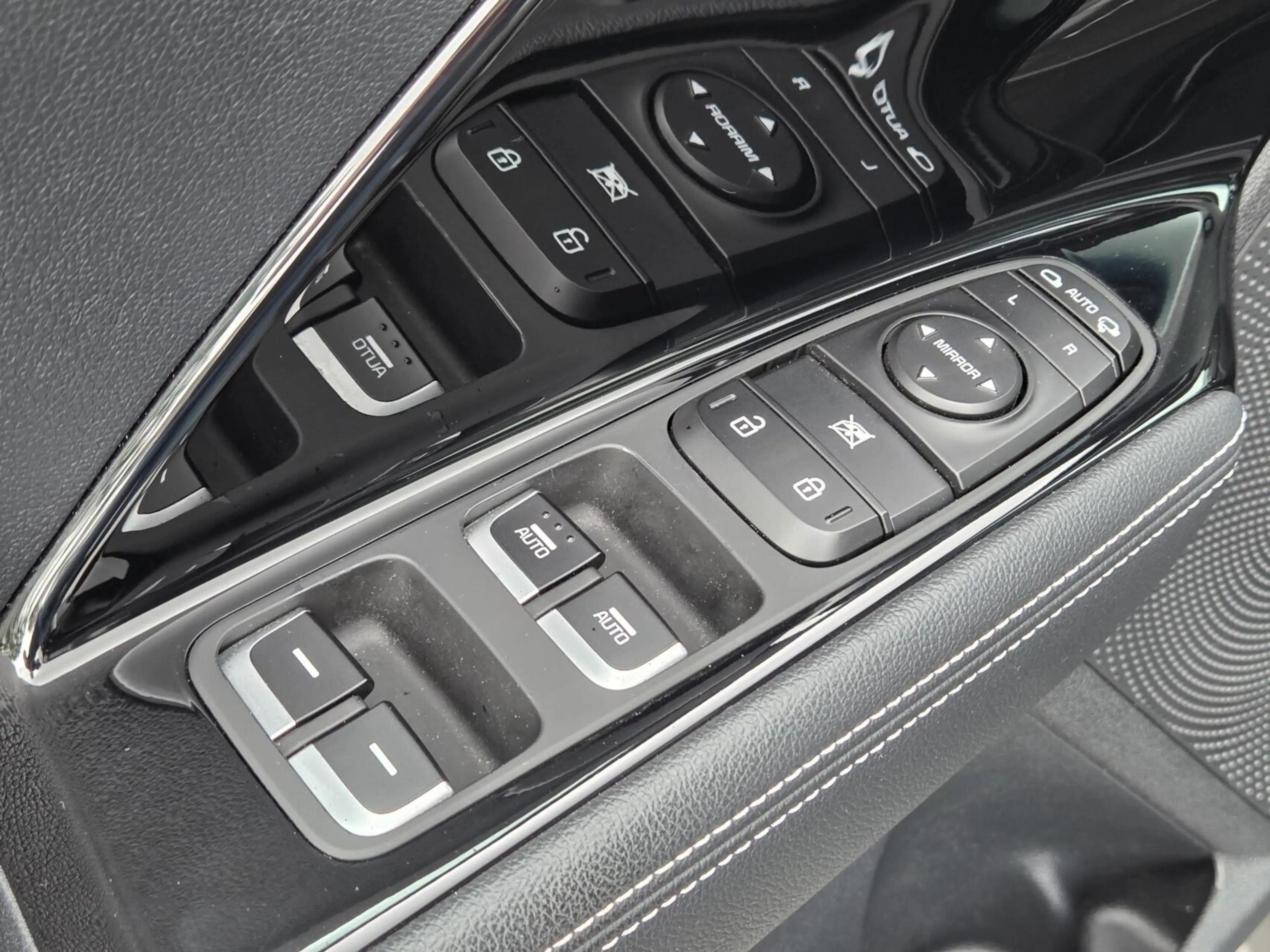 Kia e-Niro DynamicPlusLine 39kWh | Schuifdak | SOH 100% — photo 14