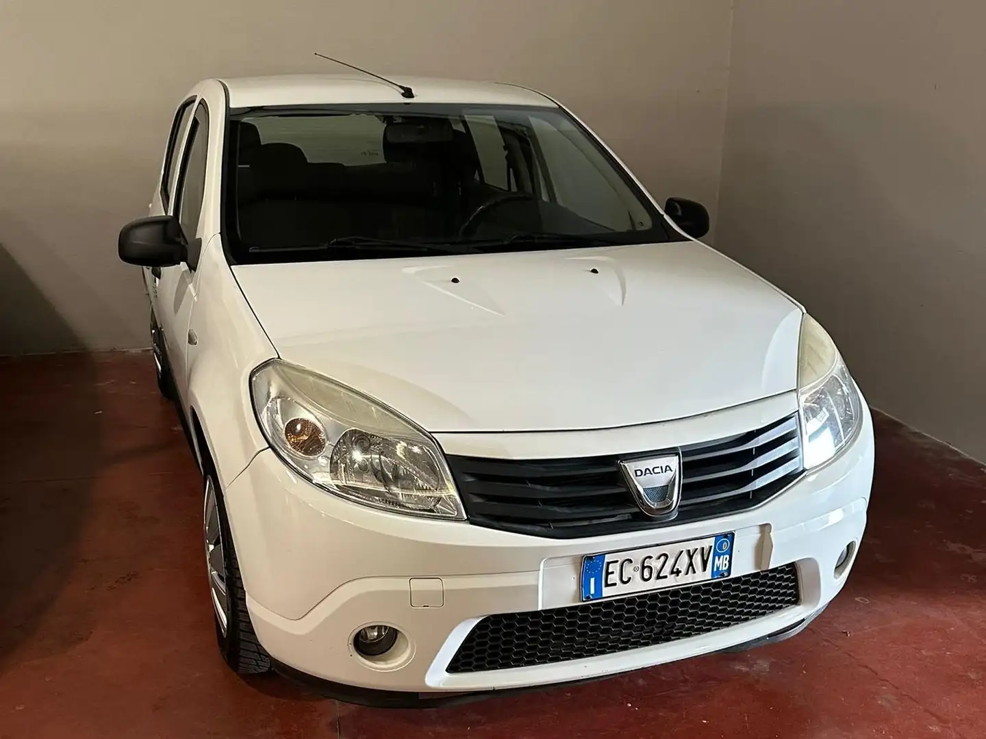 Dacia Sandero Sandero I 2008 1.4 8v Laureate Gpl Bianco - 1