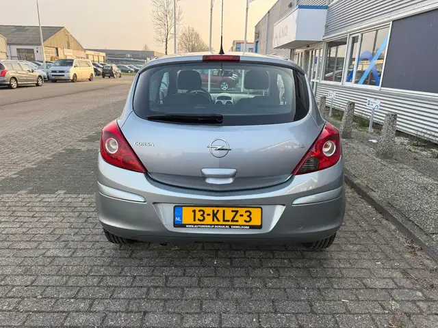 Opel Corsa view 19