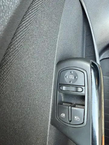 Opel Corsa view 21