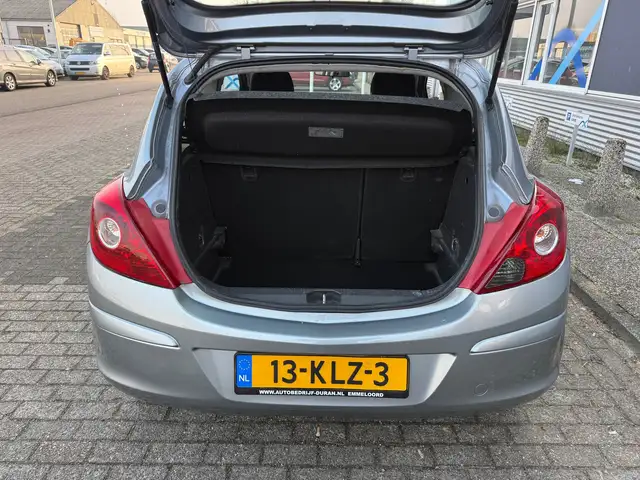 Opel Corsa view 13