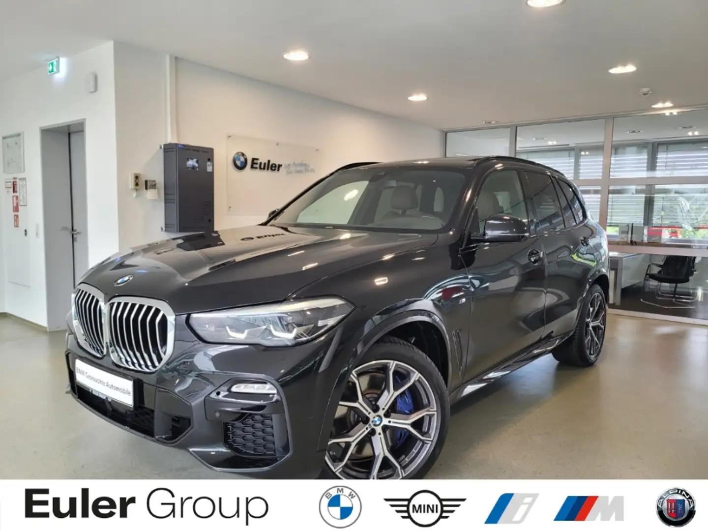 BMW X5 xDrive 40i M Sportpaket HUD StandHZG Pano Navi Led Schwarz - 1