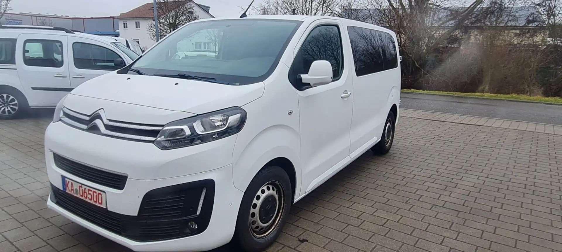 Citroen Jumpy Kombi 2,0 Blue-HDI MR 5.Sitzer verglast Weiß - 1