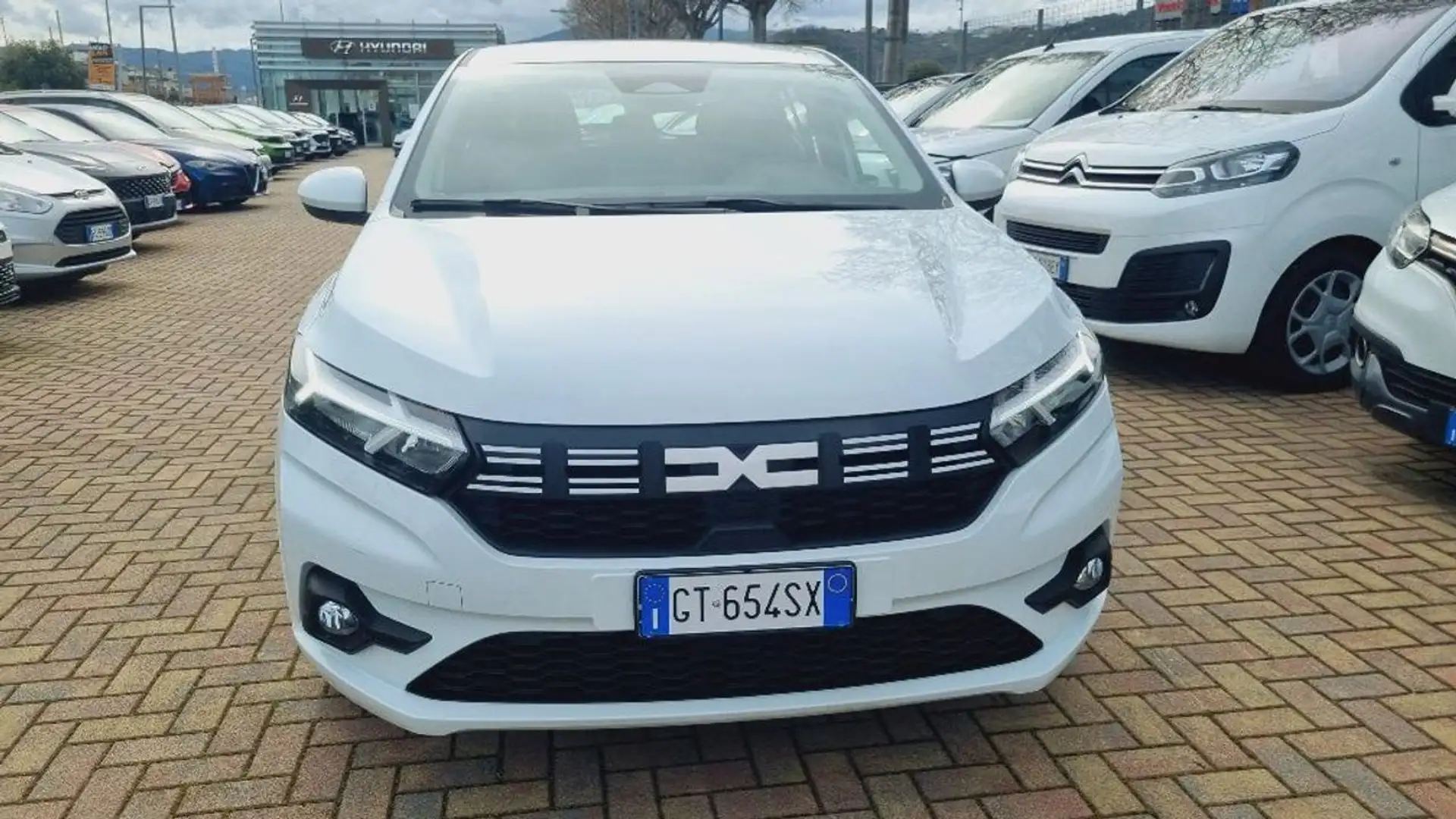 Dacia Sandero Stepway 1.0 TCe 90 CV Essential Bianco - 2