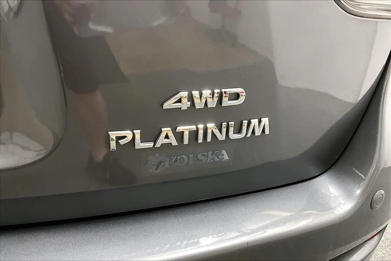 Nissan Pathfinder снимка Nissan Pathfinder